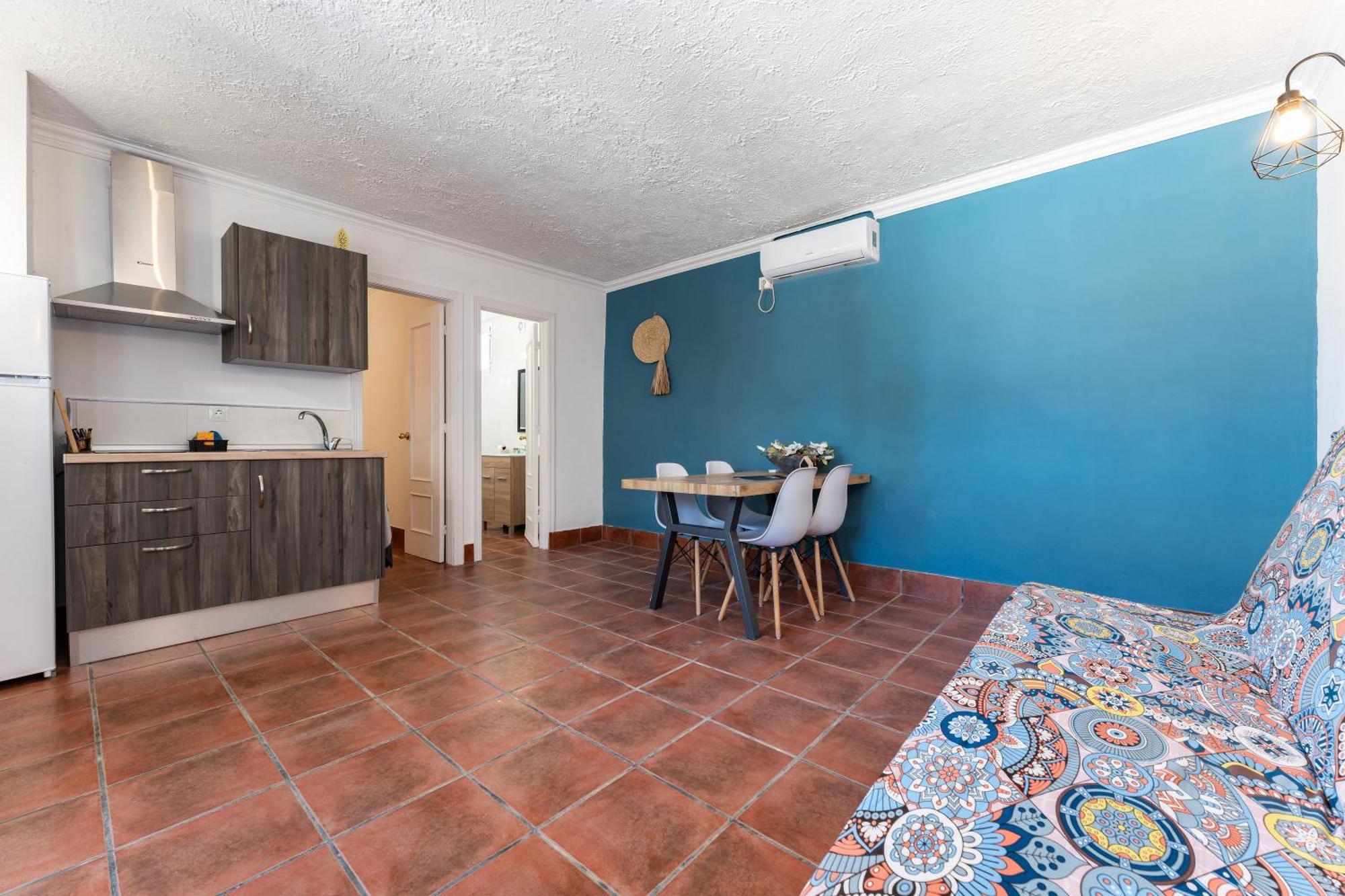 La Casa De Familia Bed & Breakfast