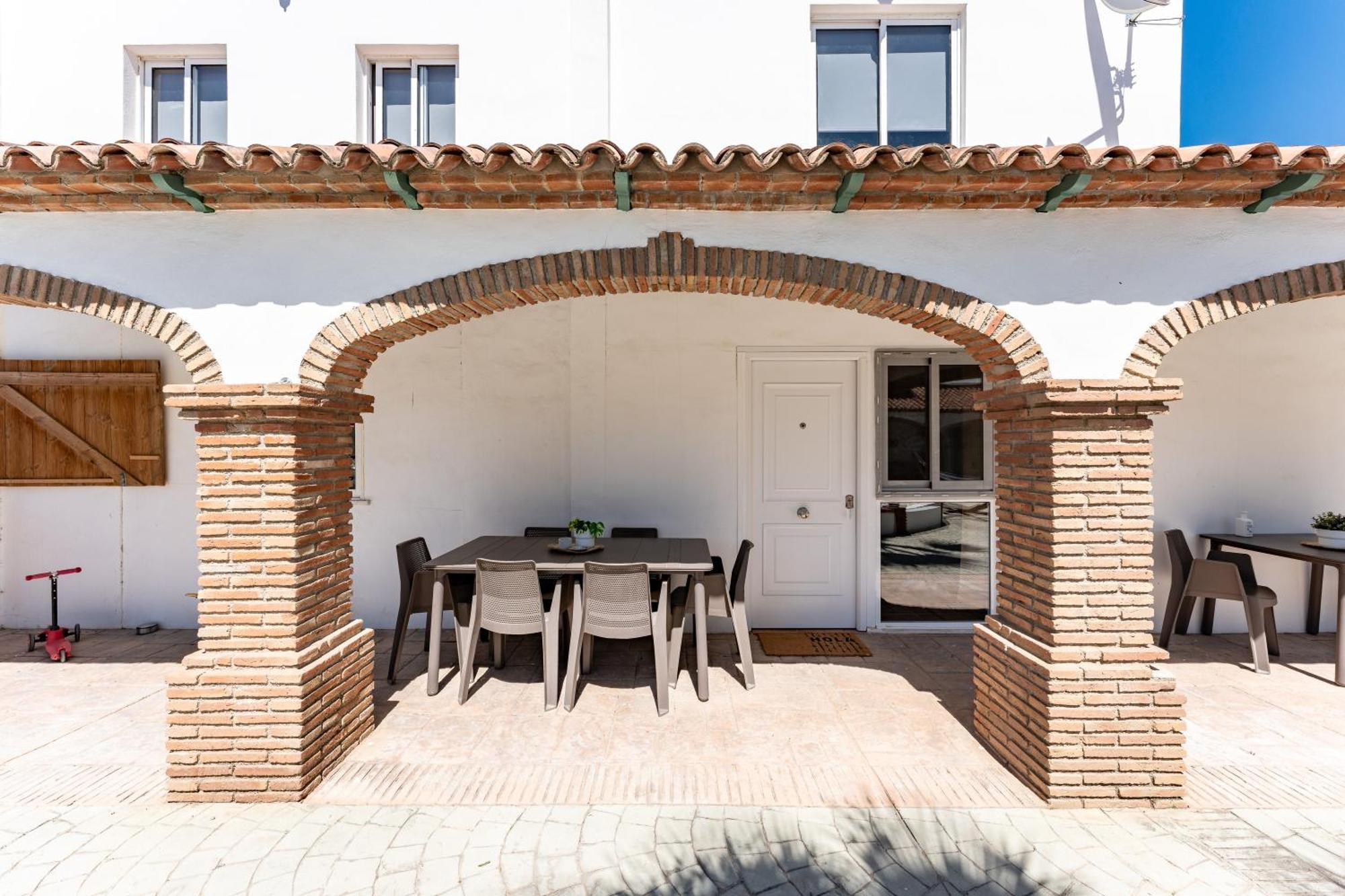 La Casa De Familia Bed & Breakfast Málaga