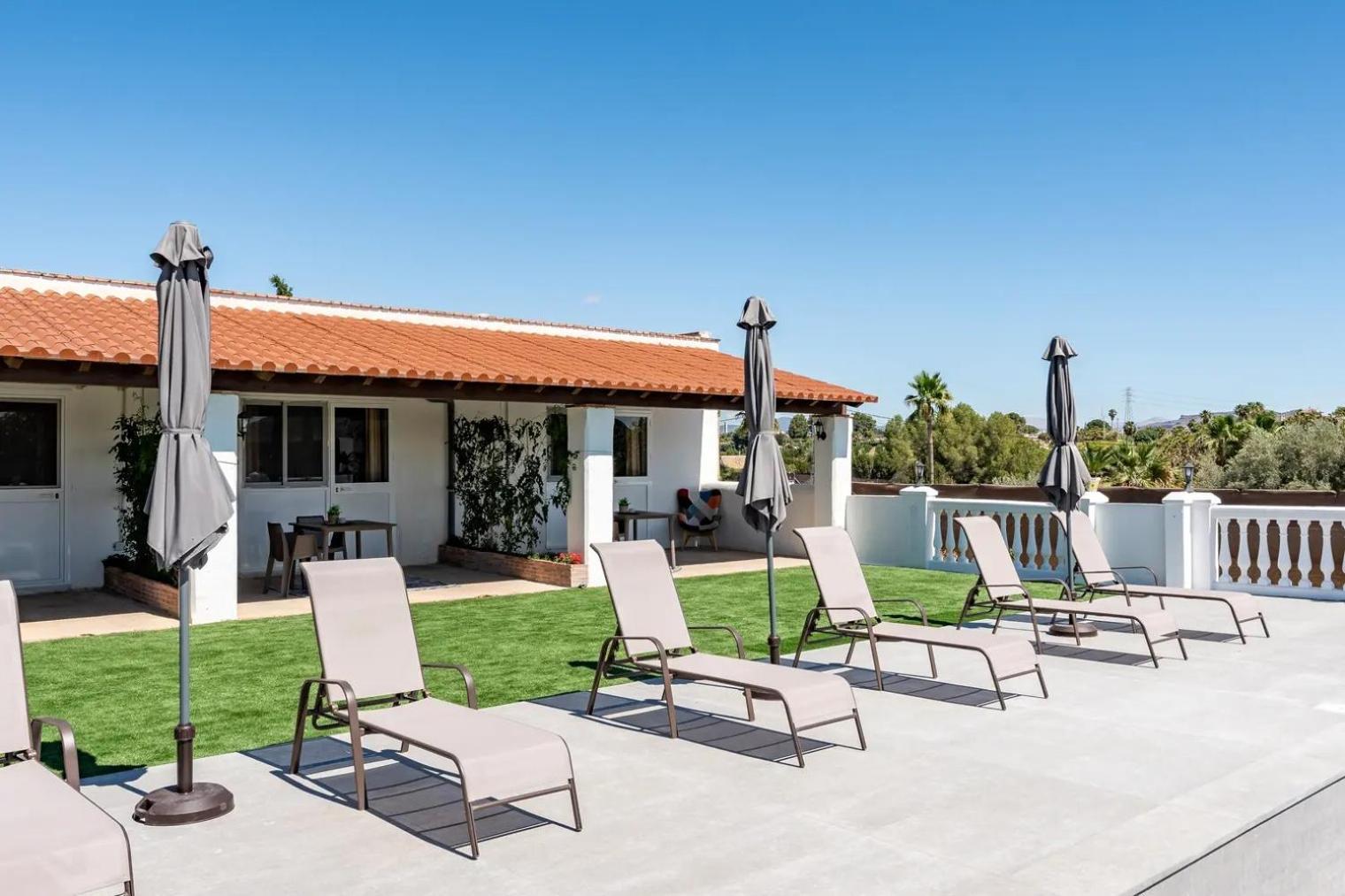 La Casa De Familia Bed and breakfast