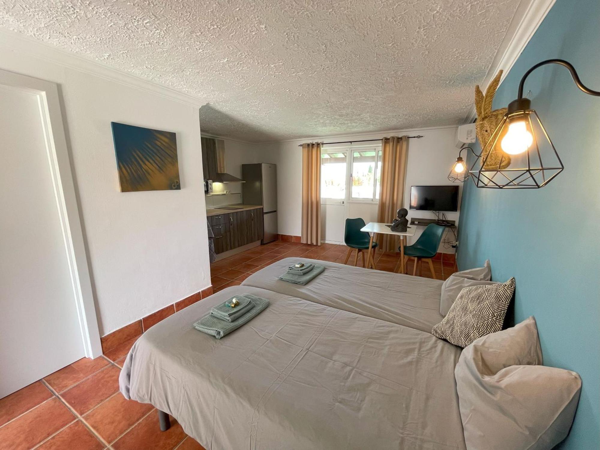 La Casa De Familia Bed & Breakfast Málaga