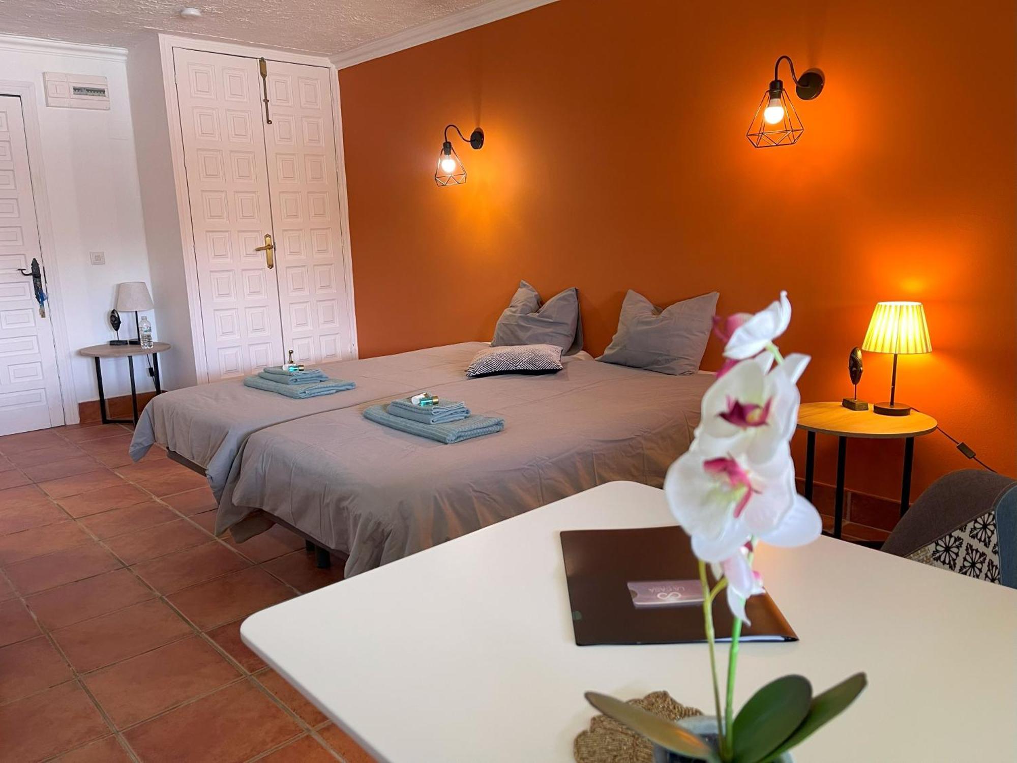 La Casa De Familia Bed & Breakfast Málaga